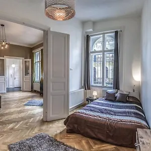Apartment The Mondain, Budapest