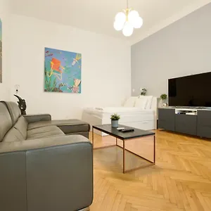 Apartment Standard By Hi5 - St. King Street 16., Budapest